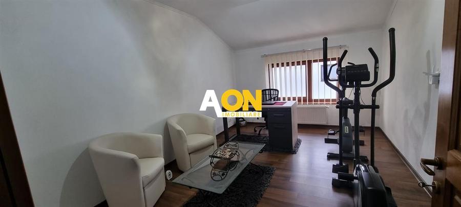 1/2 duplex mobilat, utilat, 4 camere, 210 mp teren, Ampoi 3