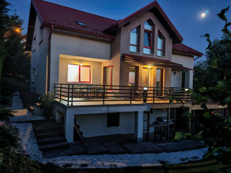 Casă premium 280 mp utili, teren 850 mp, cartier Europa!