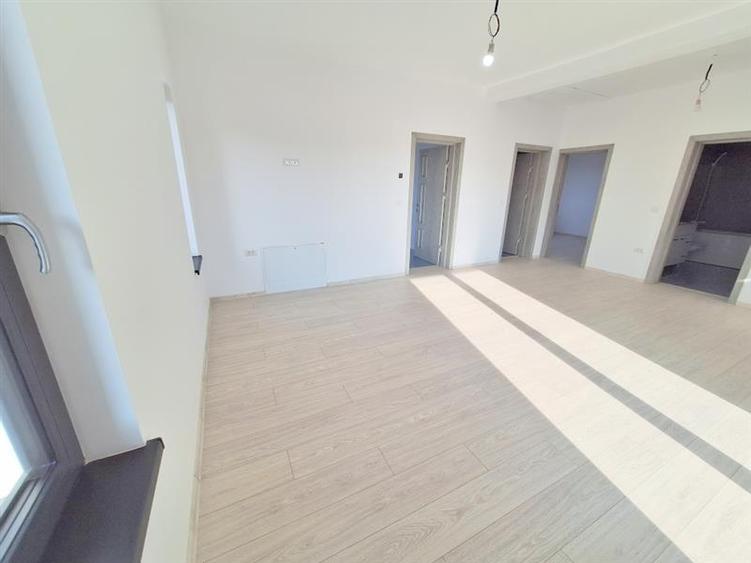 Casa parter, 72 mp, teren 270 mp, 3 camere, zona Hemeius