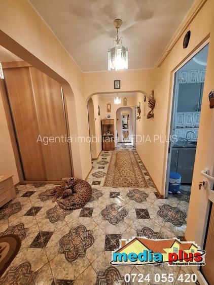 Apartament 3 camere decomandat, etaj 2, Micro 13 – 95.000 euro  Agentia Imobilia - 6