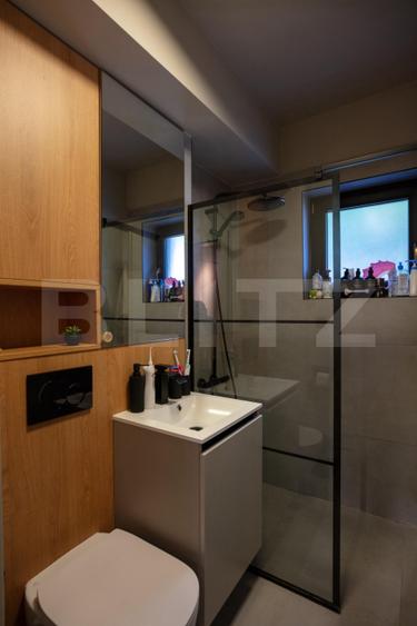 Apartament 4 camere, 88 mp, mobilat, utilat și ultra-renovat, Nanterre
