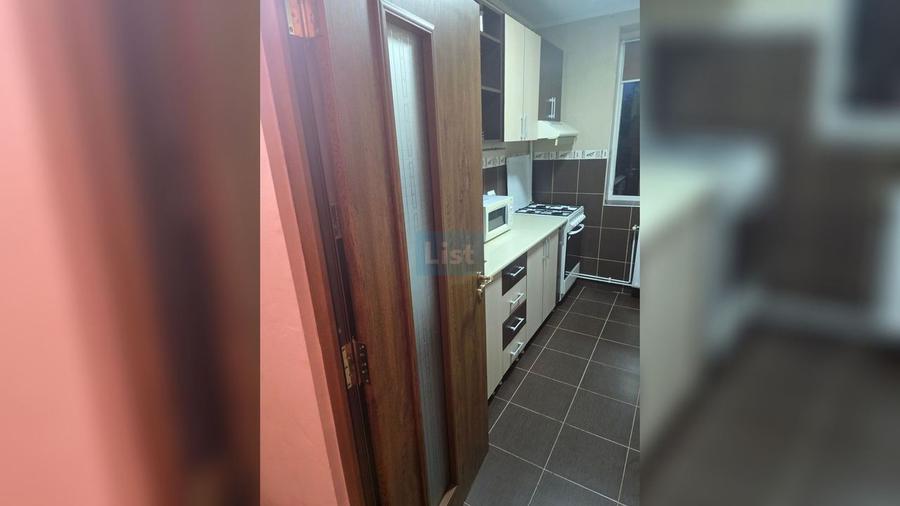De Închiriat: Apartament doua camere, Craiovei