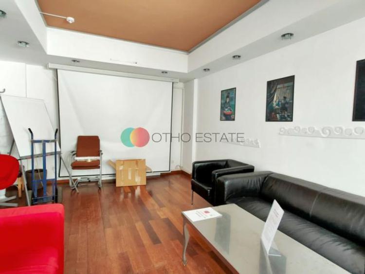 Spatiu comercial Victoriei | Vila 620 mp | 4 etaje |