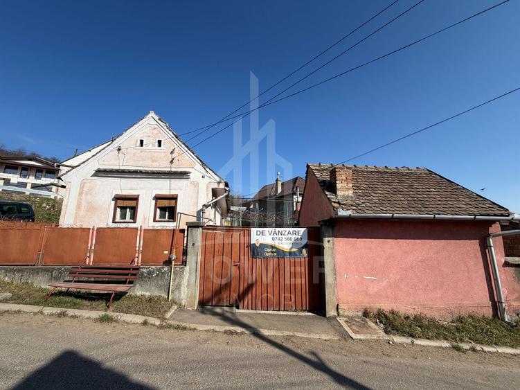 Casă de vânzare în Ocna Sibiului – oportunitate de investiție