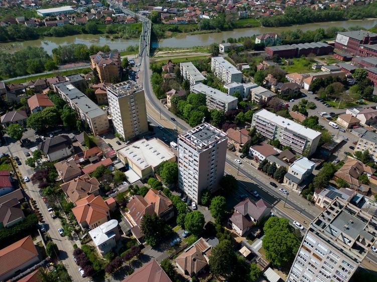 Teren intravilan 705mp, Calea Romanilor - Arad