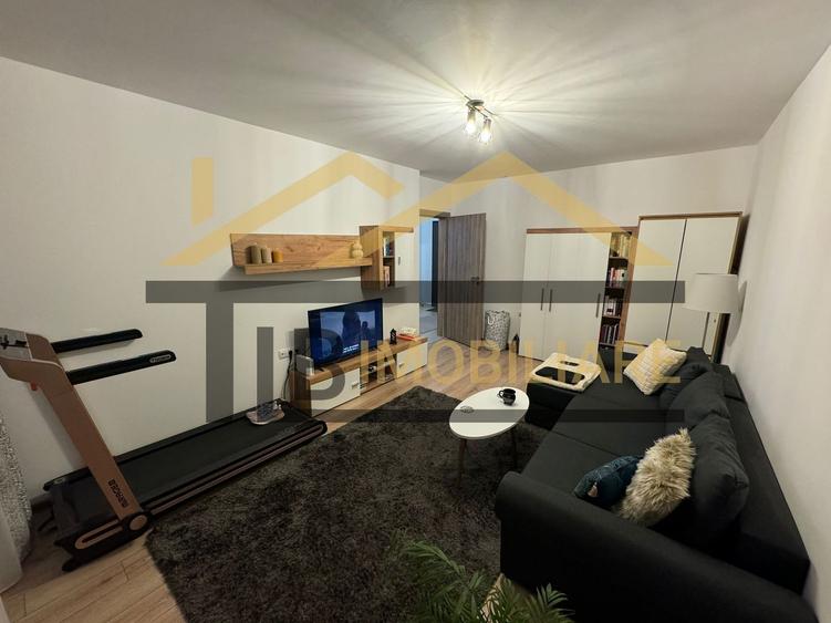 Apartament de 2 camere, 62mp, decomadat, parcare, Zona Maurer