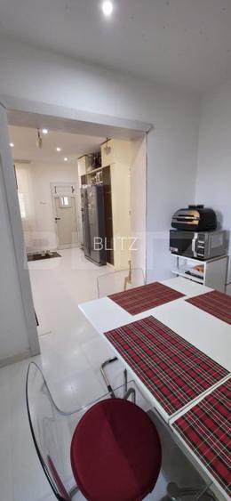 Proprietate Exclusivistă: 2 Case, Piscină și Teren de Tenis pe 3833 mp - 11