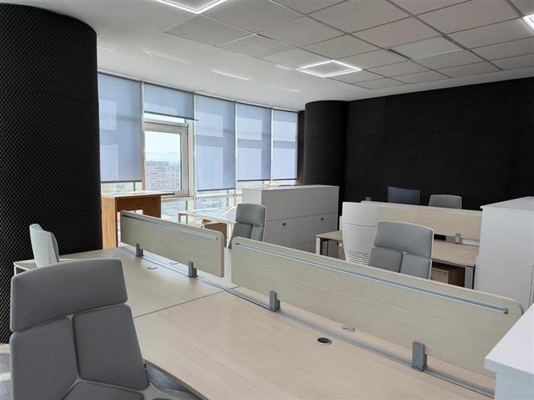 De inchiriat - Birou, spatiu comercial - mobilat