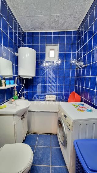 Casa individuala de vanzare cu 3 camere si 2 fronturi Giarmata