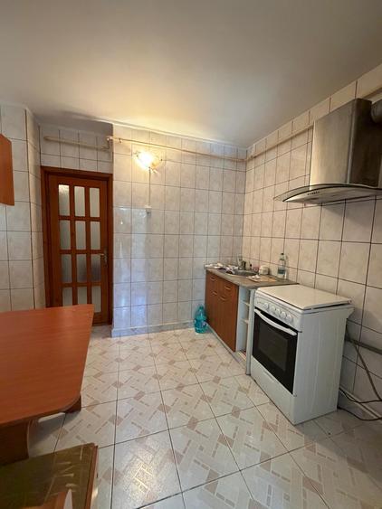 Inchiriere apt 2 camere, Galati, Piata Centrala, etaj 1, mobilat si utilat