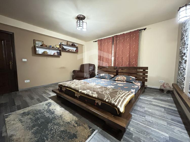 Casa P+1 din BCA ideala pentru o familie antreprenoare – Pecineaga