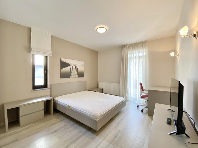 Inchiriere Apartament 3 camere, imobil tip vila, zona UMF / USAMV