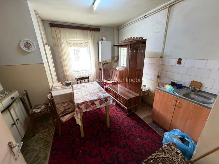 Apartament 4 camere, etaj 3 - Cugir - 3