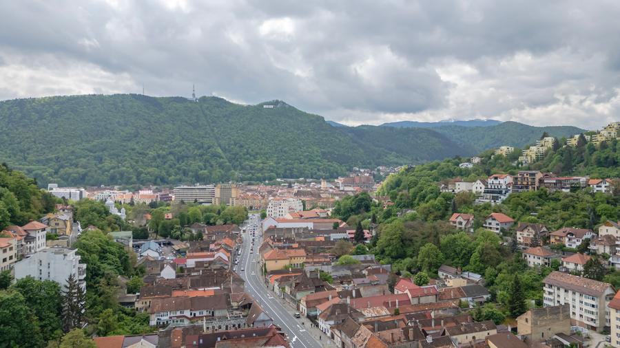 Proprietate unica tip vila, ultra central,S+P+2E cu lift,priveliste peisagistica