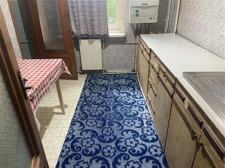 Apartament 3 camere , zona supermarket Lidl (fosta Autogara)et 1 din 3 , 81 mp , - 19