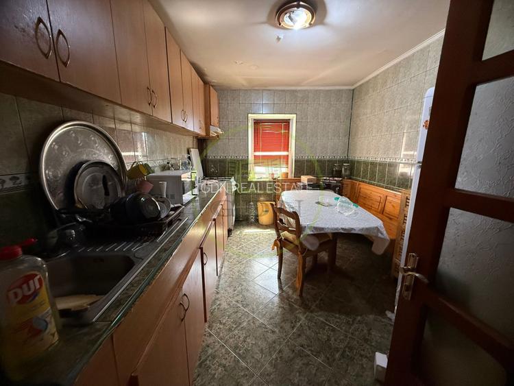 Apartament 4 camere, 86 mp, cartier Rovine, zona Bacriz - 6