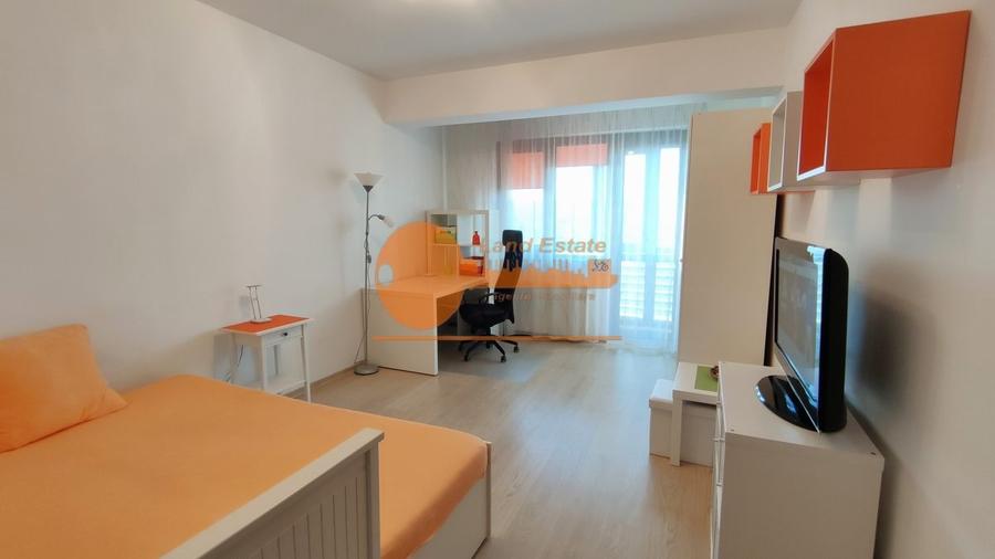 Garsonieră decomandată Gorjului – 10 min centrală proprie