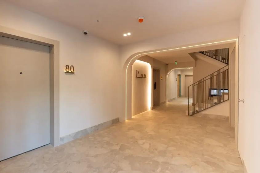 Apartament modern cu 3 camere și grădină privată. Mutare imediată