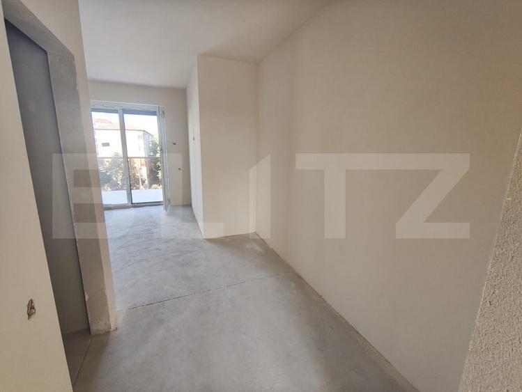 Apartament nou modern, 2 camere, centrala pe gaz si panouri fotovoltaice, Iosia