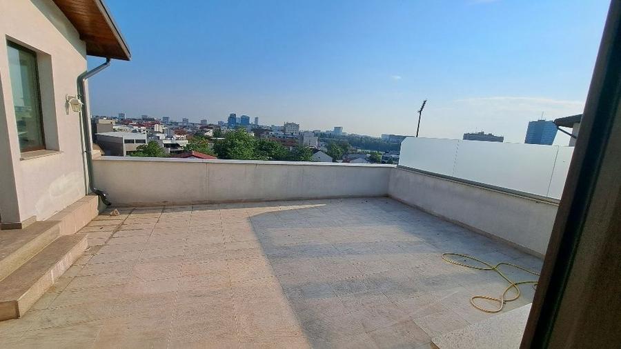 Dorobanti (metrou),apartament  de vanzare cu 4 camere, terase, 2 lifturi