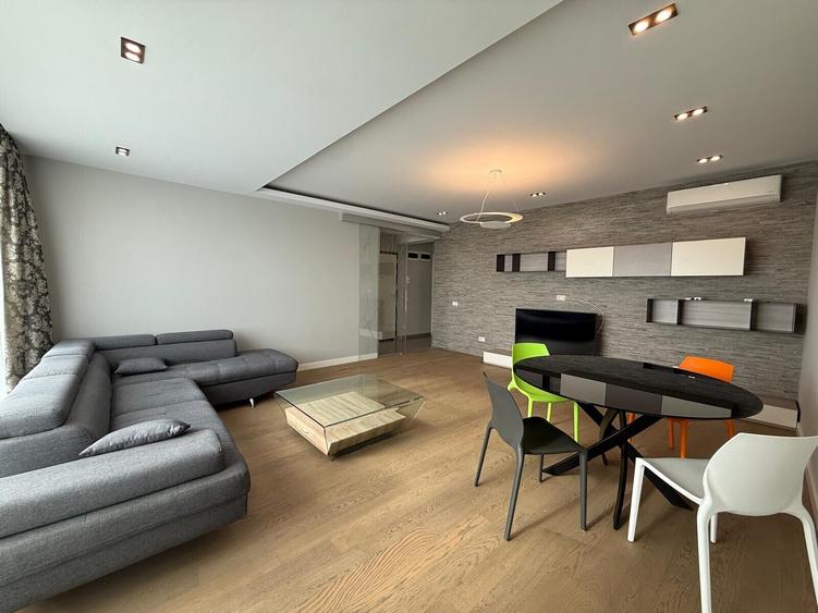 3 Camere Mobilat Utilat Metrou 10 minute 2 Locuri Parcare