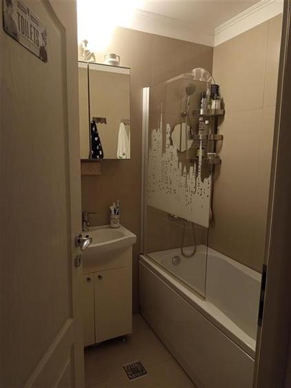 Vanzare studio Pod Constanta  Bloc 2012