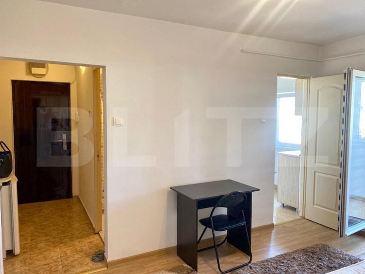 Garsoniera proaspat renovat, decomandata, balcon, zorilor, Pet friendly