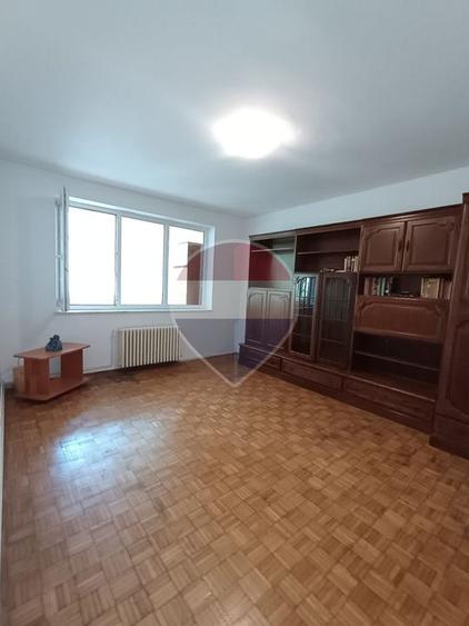 Apartament 2 camere, 2 bai Gruia, comision 0%
