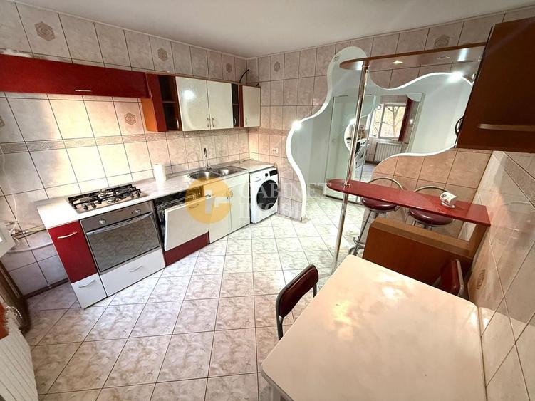 3 Camere - Etaj 1 - Rond Podu Ros