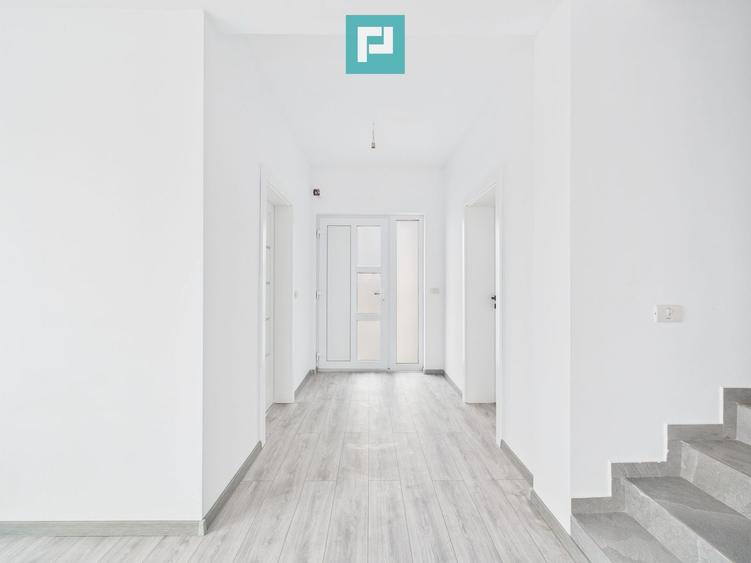 Duplex ultrafinisat cu 3 camere, 3 băi în Pișchia