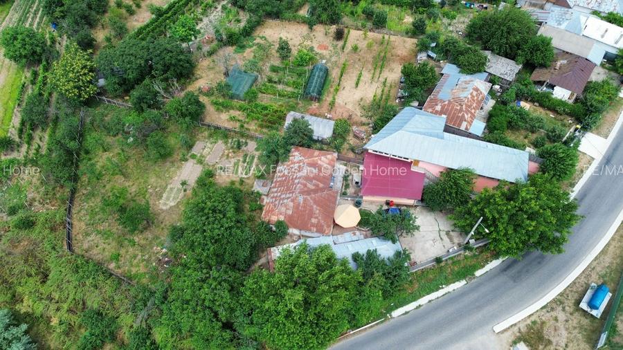 Casa si spatiu comercial (P+1 ) de vanzare - 2