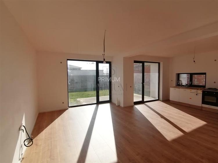 Duplex modern - design deosebit - zona foarte buna - 3 dormitoare - 21
