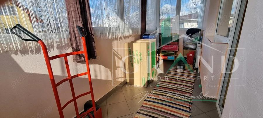Apartament in vila | 2 camere | Decomandat | Parcare | Curte | Bulgaria/Ira