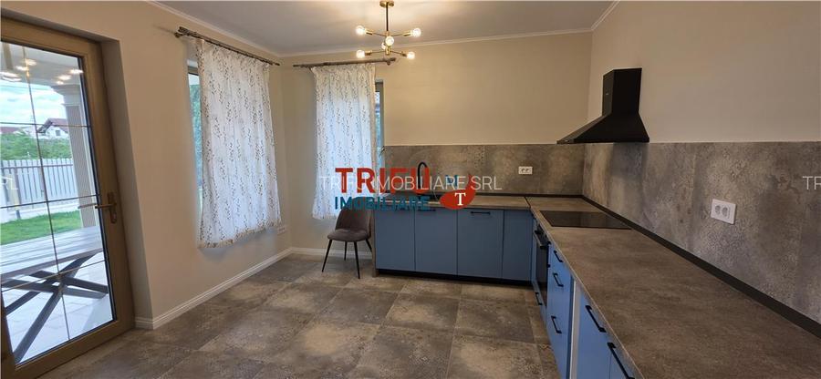 Casă nouă, complet mobilată, disponibilă imediat - 8