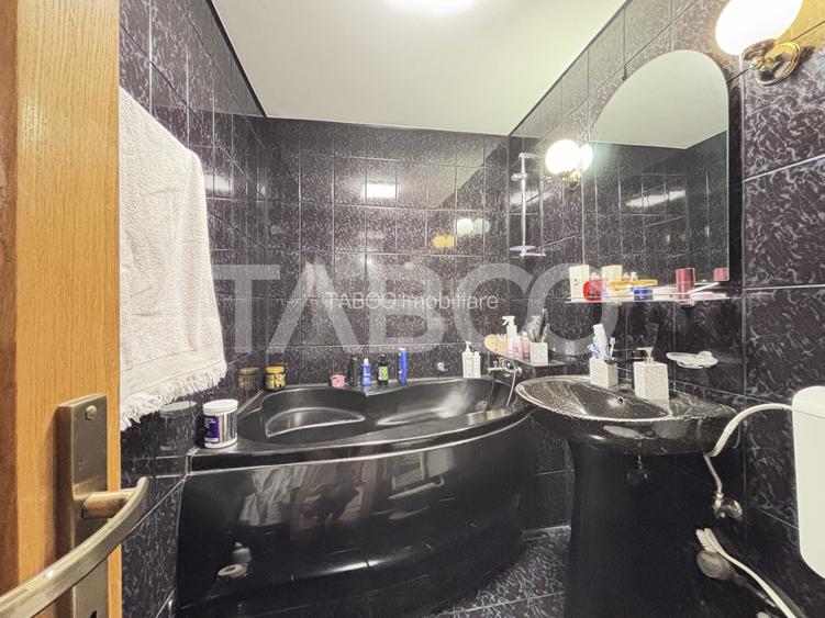 Apartament cu 4 camere de vanzare 99 mp utili Comision 0% Scortarilor - 8