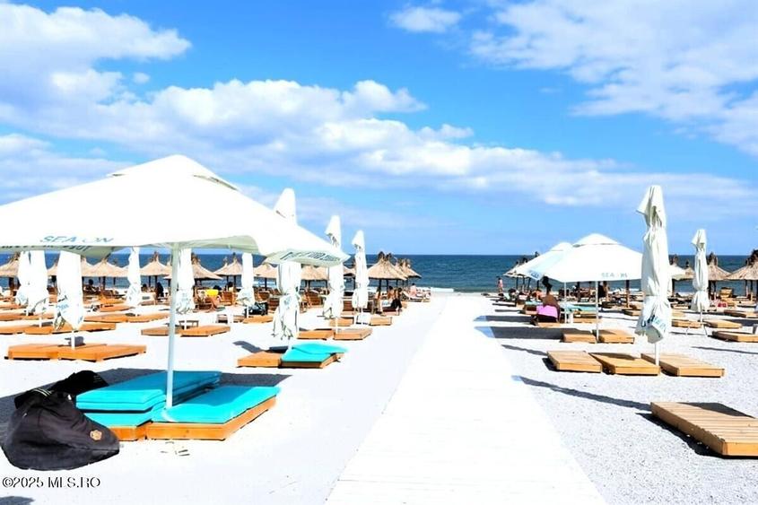 Sea On - Mamaia Nord, 3 camere, etajul 1, terasa cu vedere la mare!