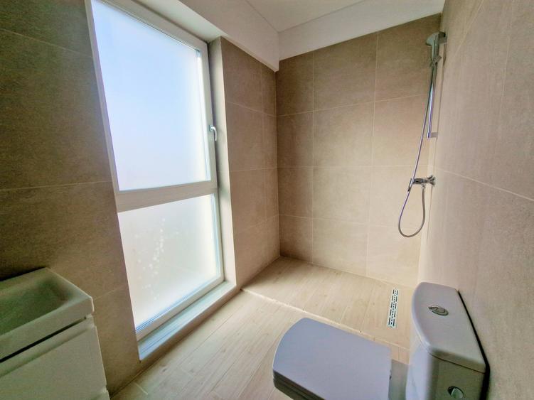APARTAMENT 3 CAMERE DE VÂNZARE PISCINĂ - GYM/SPA - MAMAIA NORD