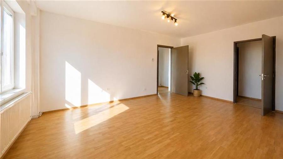 3D! Renovat, luminos, living si 2 dormitoare, cu vedere panoramica, Vlahuta, Bra
