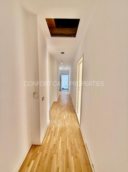 Vila D+P+1+M , 3 intrari, PRETABILA BIROURI - 28