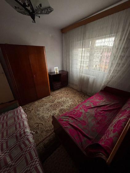 Apartament cu 2 camere de vanzare in Cugir