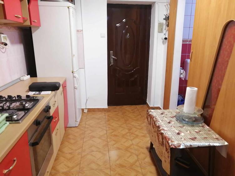 Lacul Tei inchiriere garsoniera transf in 2 camere cu Contract Anaf