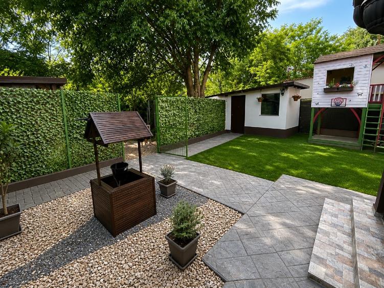 Duplex spațios, complet mobilat, într-o zonă liniștită, lângă râu