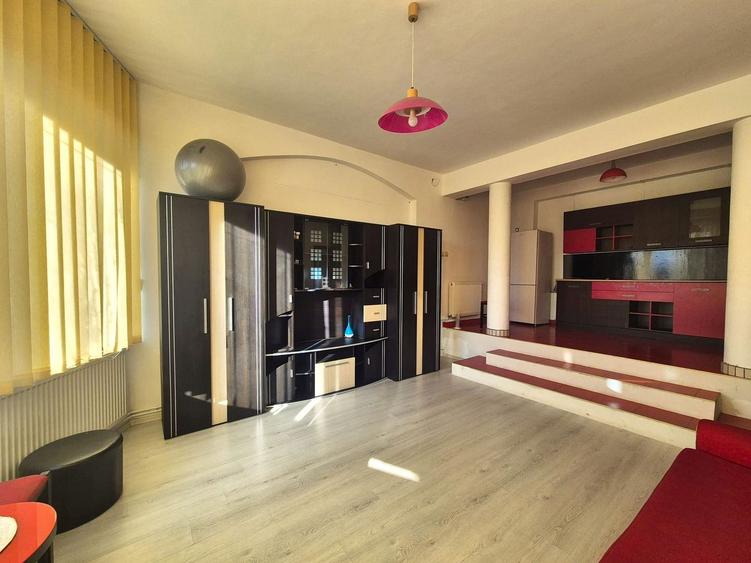 Apartament la casă cu grădină, pet friendly
