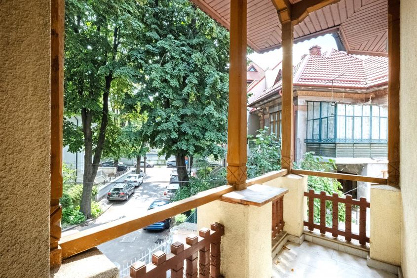 VANZARE VILA 8 CAMERE KISELEFF- PARCUL KISELEF- STR. ELIZA ZAMFIRESCU LEONIDA