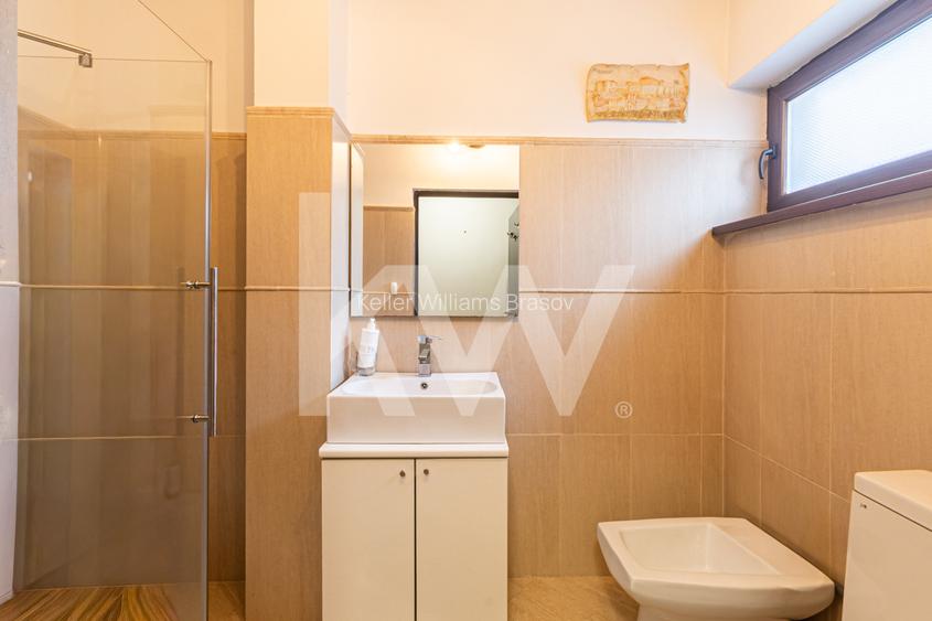 Apartament 4 camere si Curte Proprie | Parcare Inclusă - 5