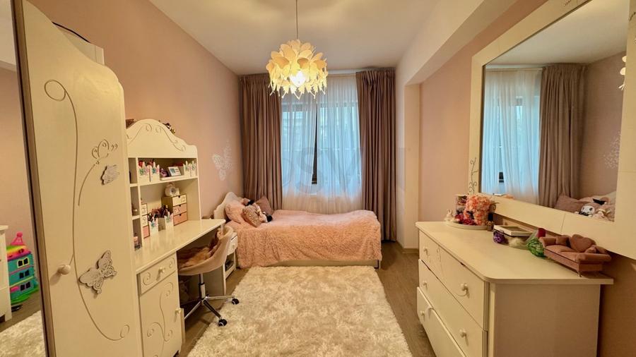 REA1026698 3 camere cu terasa de 75 mp Sisesti
