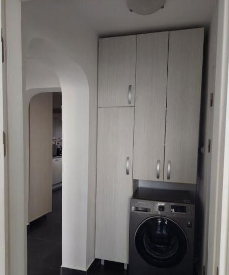 Metrou 1 Decembrie 1918, 3 cam, decom, renovat total, bloc reabilitat