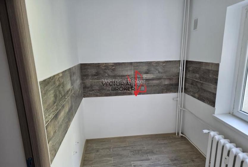 Garsoniera Decomandata Bloc Mixt Dristor - 6