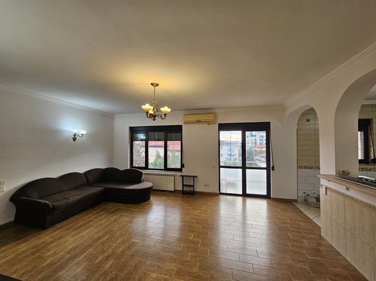 Apartament 3 camere de inchirat Rond OMV Pipera loc parcare inclus