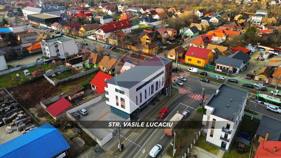 Spațiu comercial – 111 mp, vitrină stradală